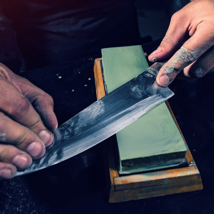 Knife Sharpening: A Beginner's Guide to Sharpen Your Skills - Kakushin