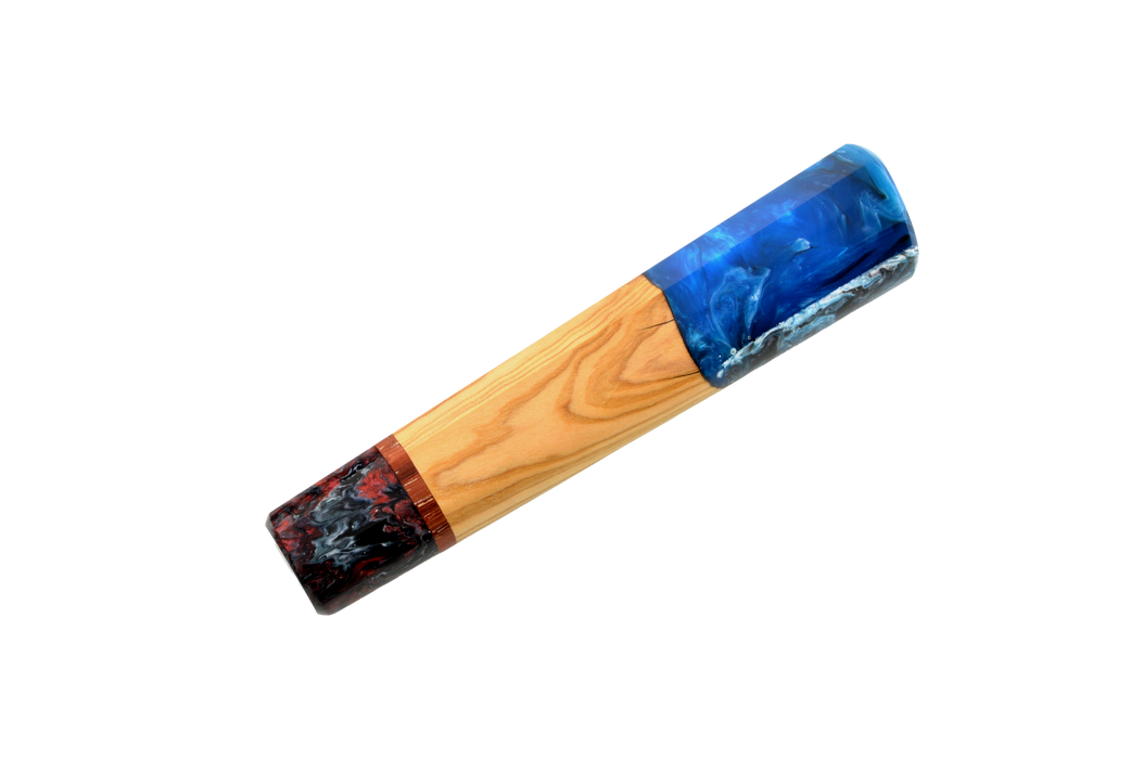 The Made in Turkey Custom Wa-Handle #644 (134mm, Standard) features a handcrafted olive wood center, blue epoxy resin at one end, and marbled red & black resin at the other, set against a white background.
